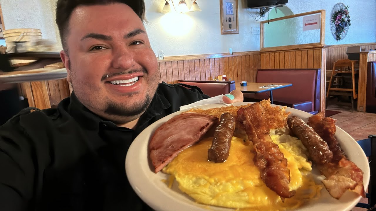 Breakfast with the Fam Bam • Country Boys Restaurant