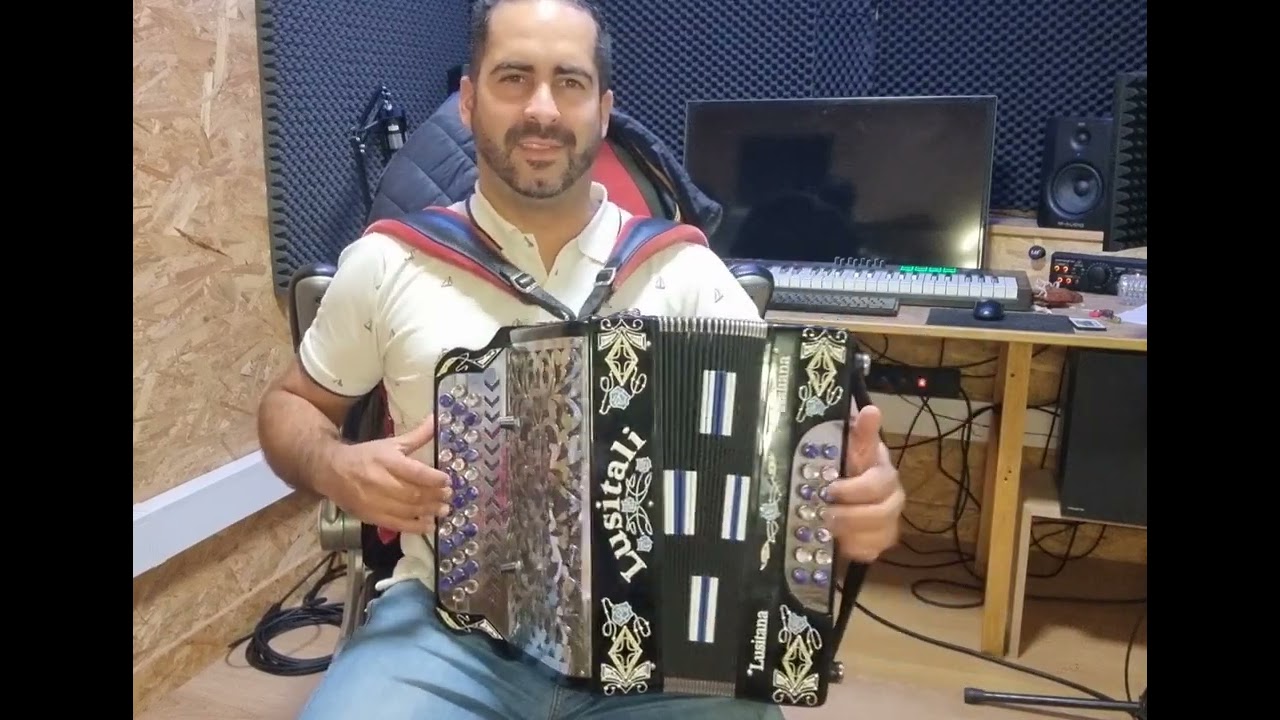 LINDA MORENA | NA CONCERTINA