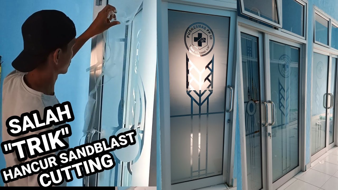 Cara pasang sticker sandblasting cutting di pintu kaca Aluminium rumah sakit dr awal sampai selesai