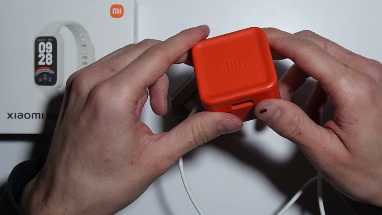 Xiaomi Smart Band 9 Active: How to Charge?