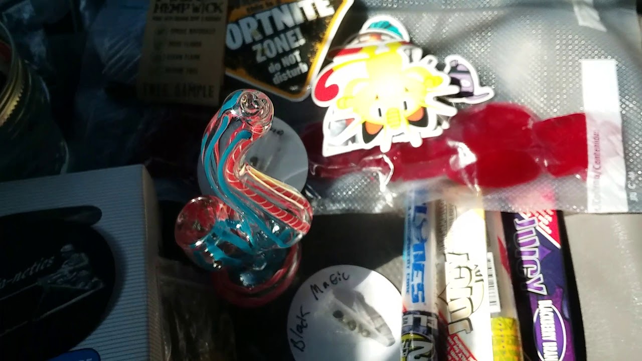 Toysoja 420 box #2 🤘🔥💨