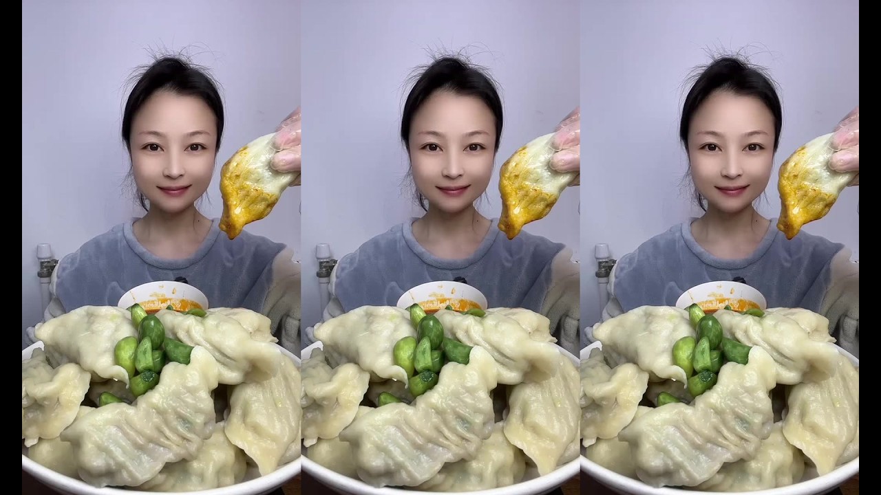 CHINESE MUKBANG SWEETFOOD,CAKE EATING SHOW EATING SPICY NOODLES YummyMukbang
