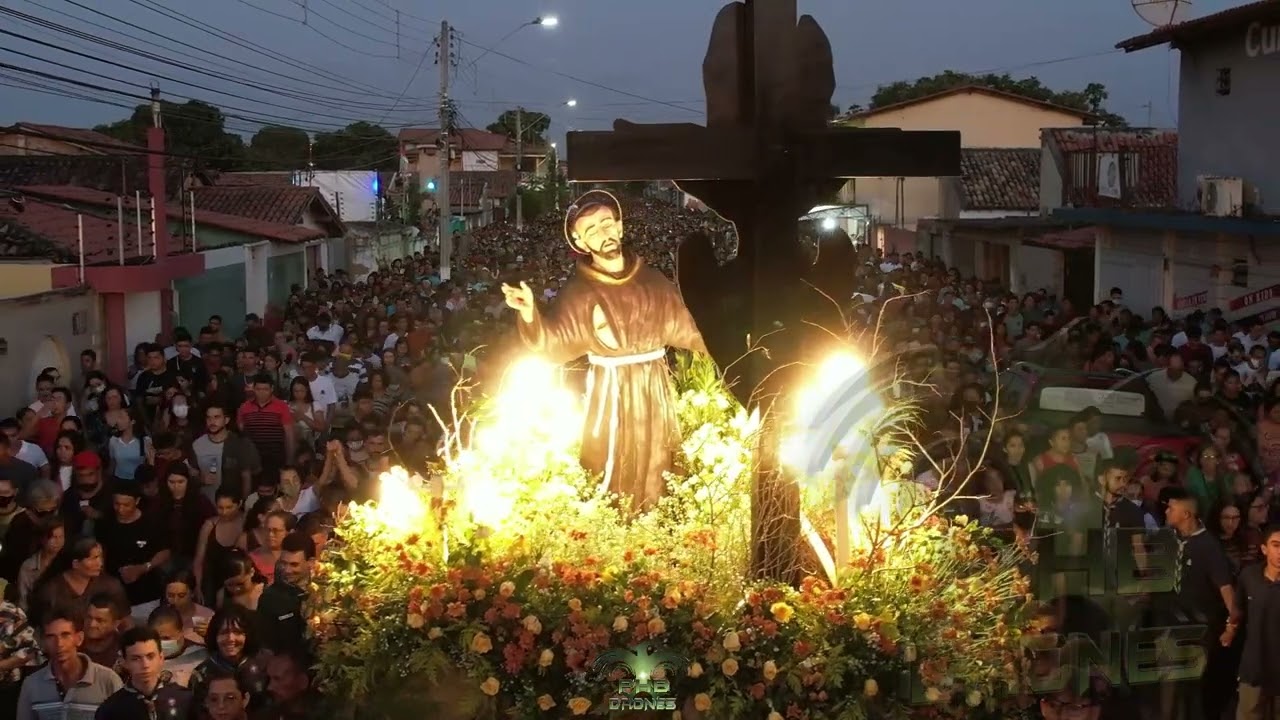 Procissão de São  Francisco na Igreja de São Sebastião  na Cidade de Parnaíba pi 2022