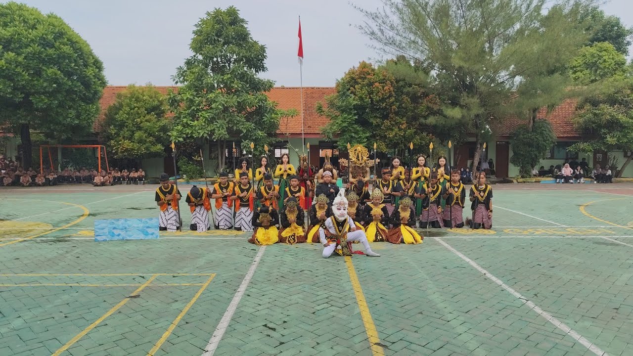 MINI DRAMA DARI KELAS 8H. DENGAN JUDUL 