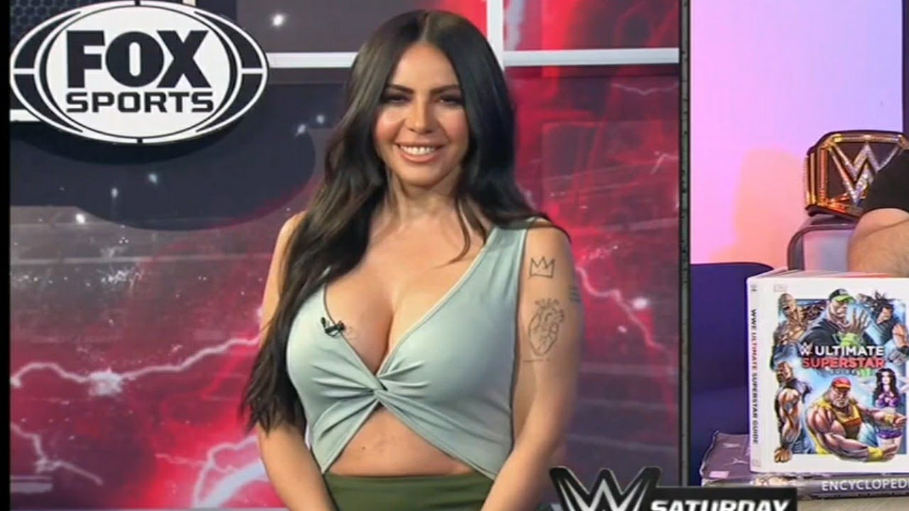 🥰 JIMENA SANCHEZ BELLÍSIMA EN WWE SATURDAY NIGTH 🥰
