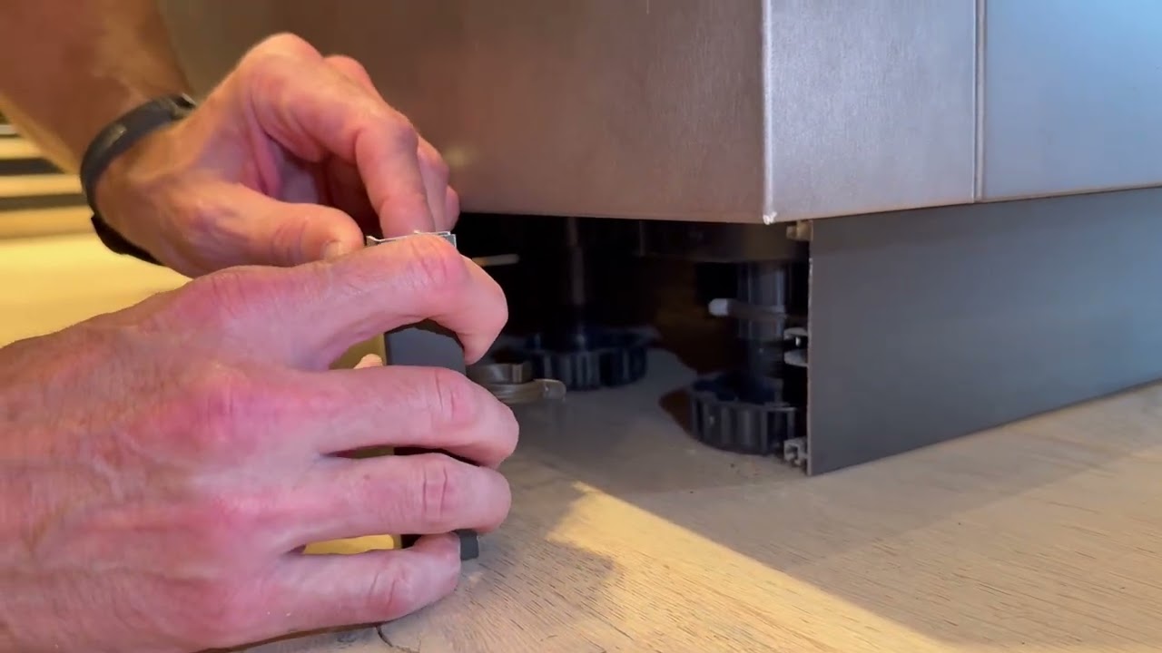 Reattaching Toe-Kick and Corner Piece | Snaidero DC Metro