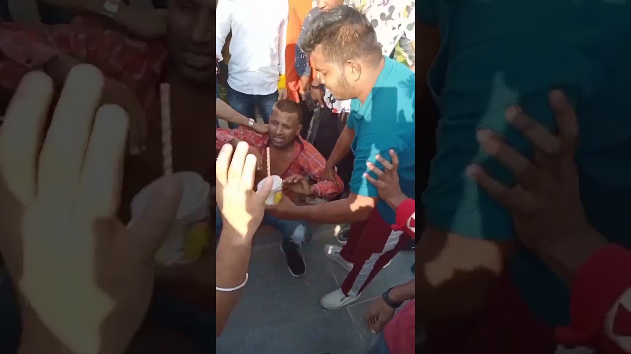 Puneet superstar beaten by public