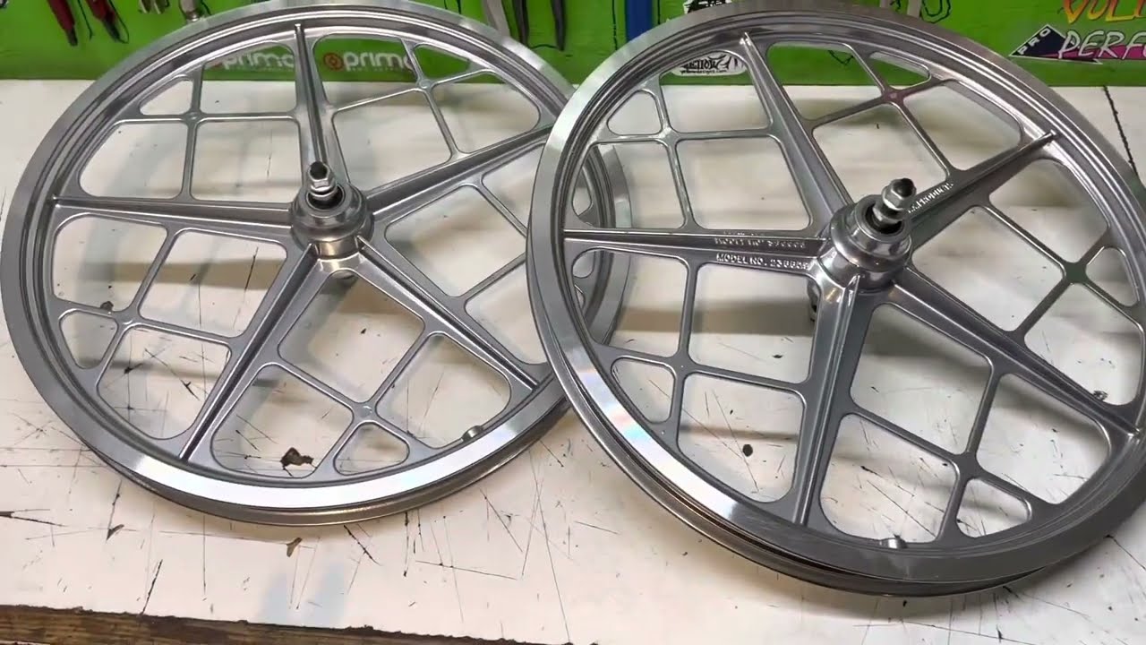 Unboxing The New Mongoose Motomag 3’s!