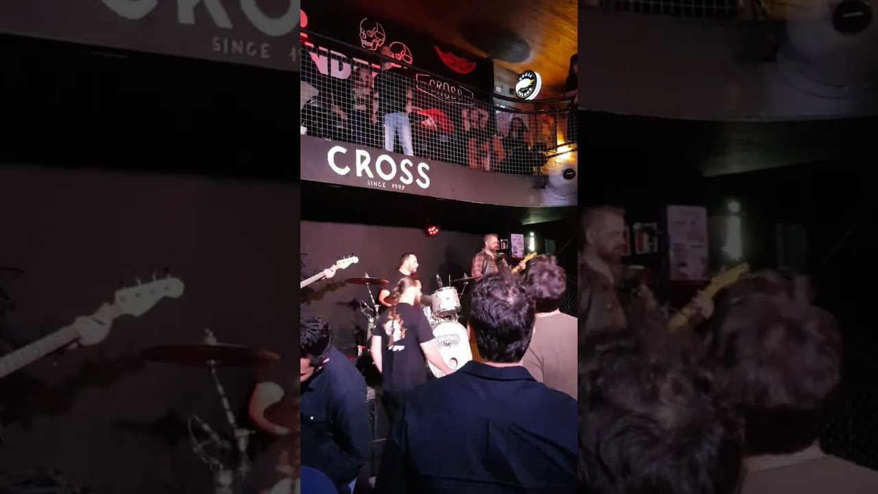 ALABAMA COLTS TOCANDO TUSH NO CROSSROADS EM CURITIBA