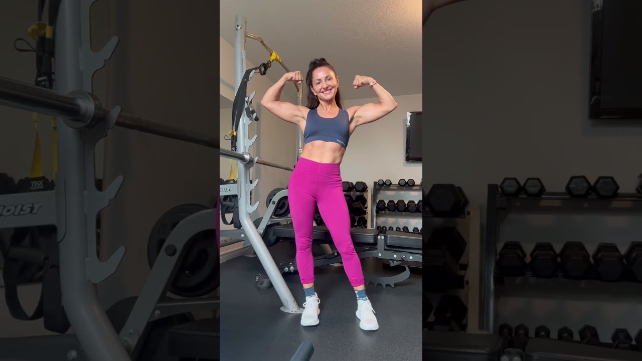 Flex Friday 💪🏻💪🏻#motivation #bicepflex #flexfriday
