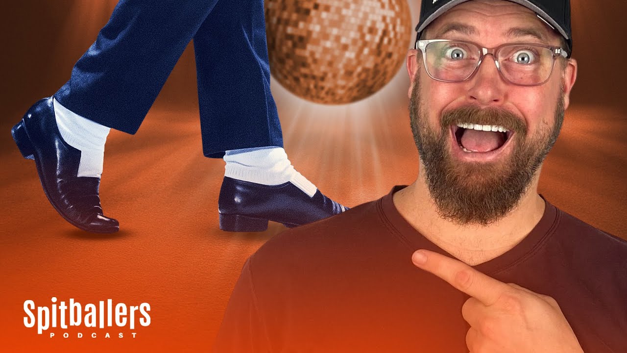 Moonwalking Departures & A Restaurant Battle Royale - Episode 342 - Spitballers Comedy Show