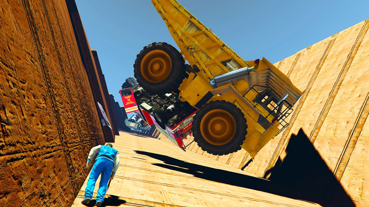 DODGE THE TRUCK! GTA 5 Funny Moments