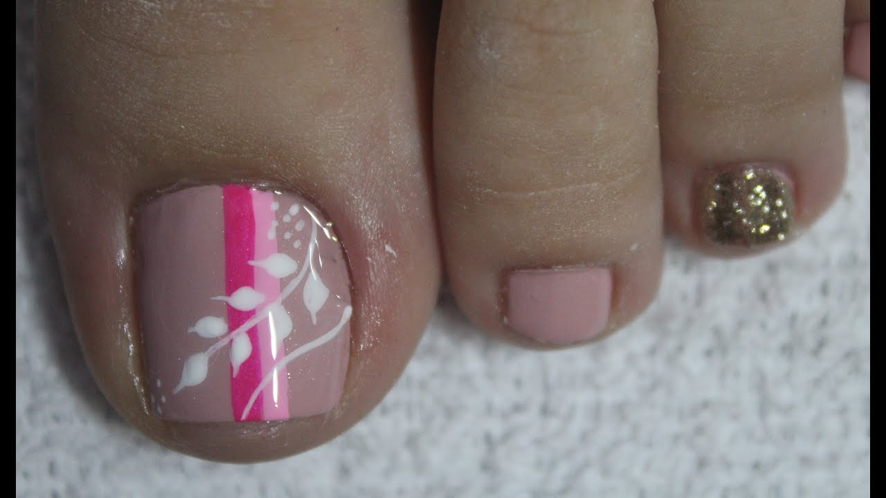 DISEÑO DE UÑAS ESPIGAS PARA PIES SENCILLA - SPIKES NAIL ART - NLC