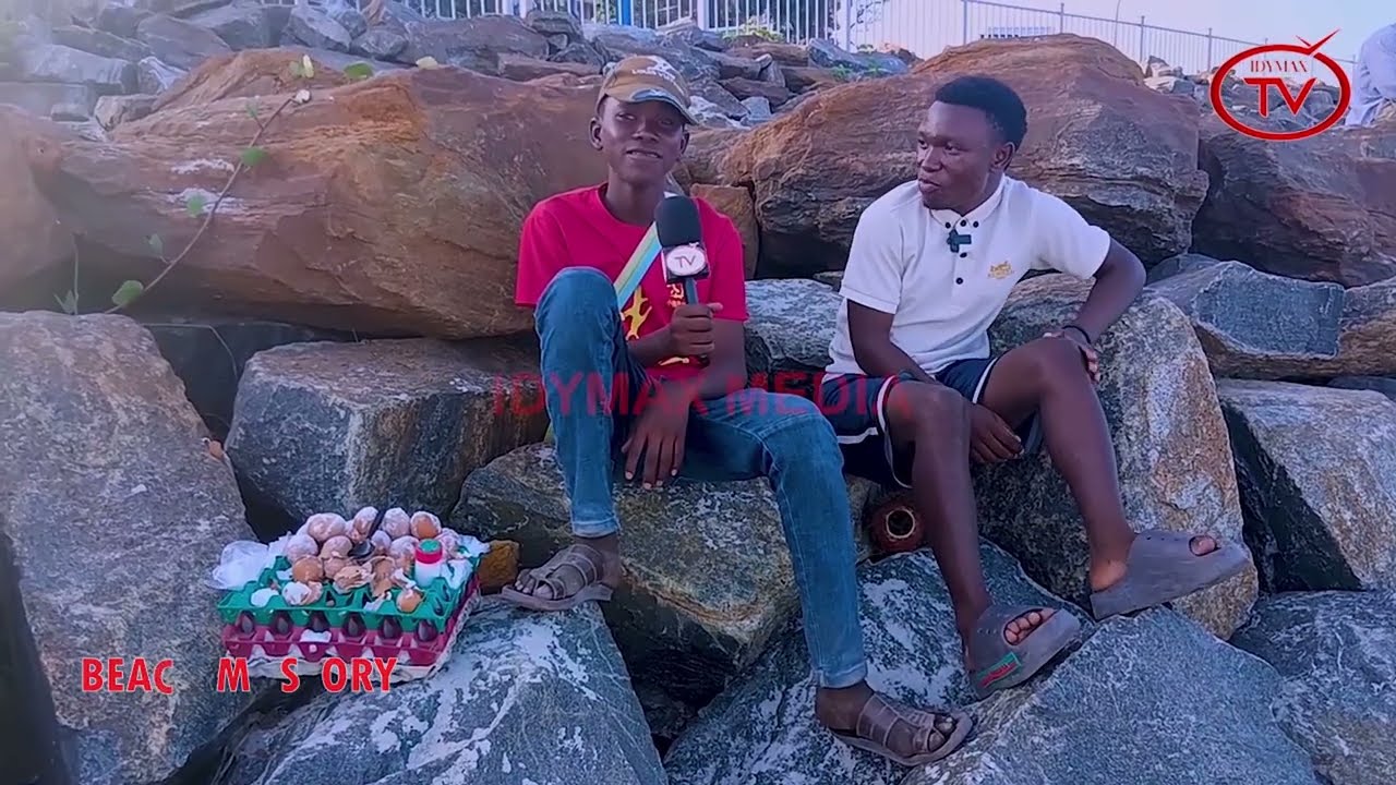 Hakuna Kazi Ndogo - Kijana anyejitafutia maisha kwa kuuza mayai