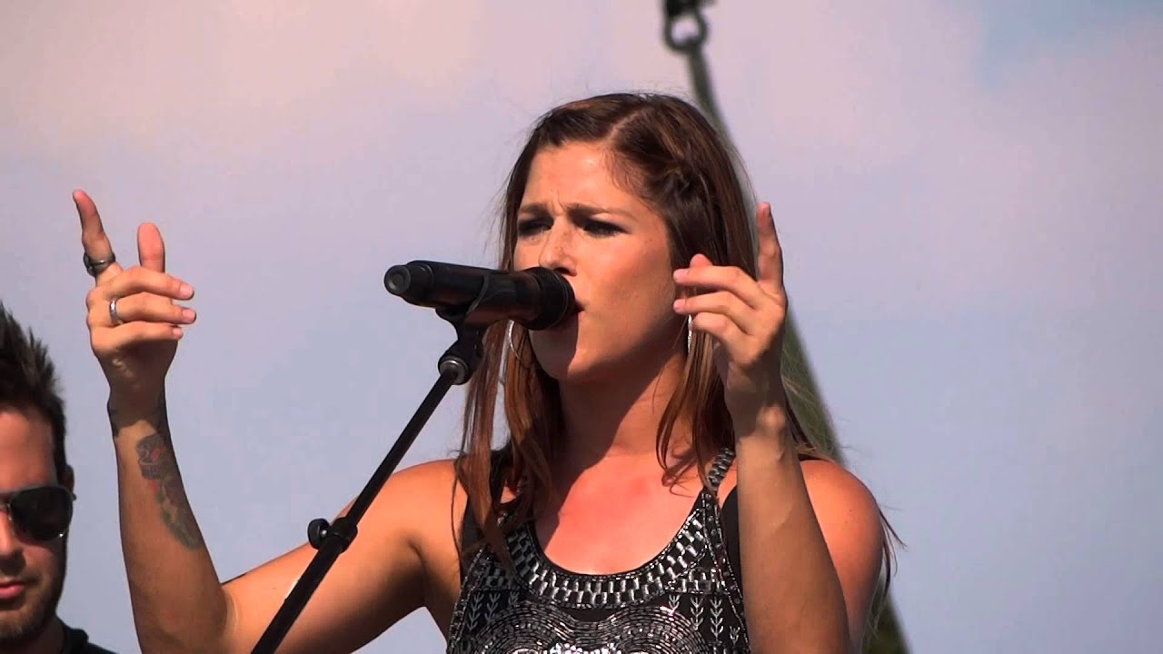 Cassadee Pope Bed of Roses Bon Jovi (Cover) Oregon Jamboree 2014 Live