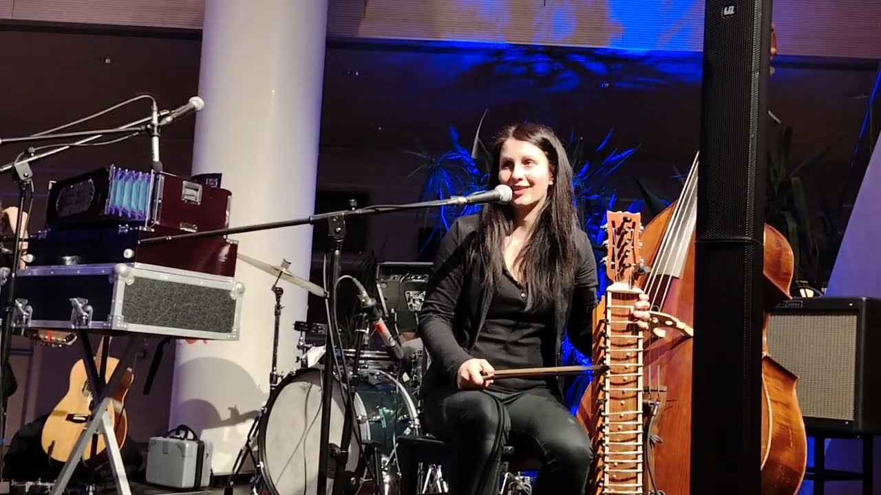 Serò Terra (Sarò Terra) - Elli de Mon Live - Foyer del Teatro di Pergine Valsugana - 7 marzo 2025