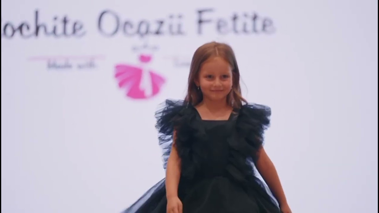 Prezentare Colecție RochiteOcaziiFetite