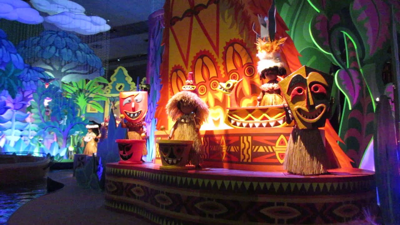 It's a small world (full ride) disneyland paris 2016