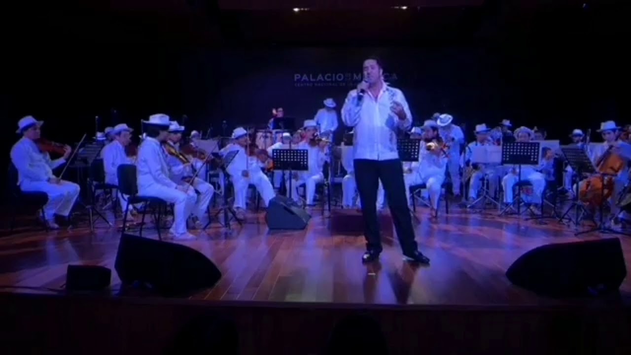 Javier Alcalá y la Orquesta típica Yukalpetén  ¨En respuesta¨