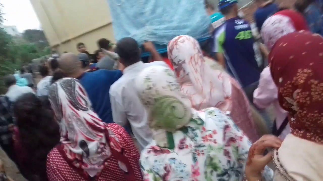 Holm kol bnt chamal