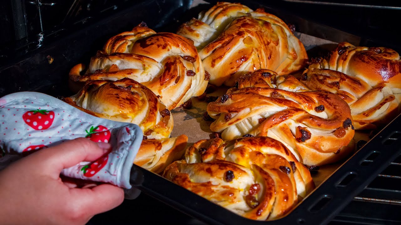 Die luftigsten, weichsten und leckersten Brötchen mit Rosinen!| Schmackhaft.tv