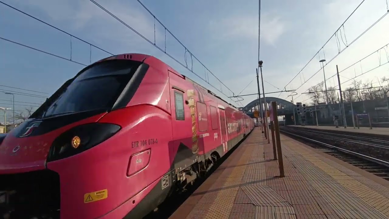 Traffico vario a Milano Rogoredo.