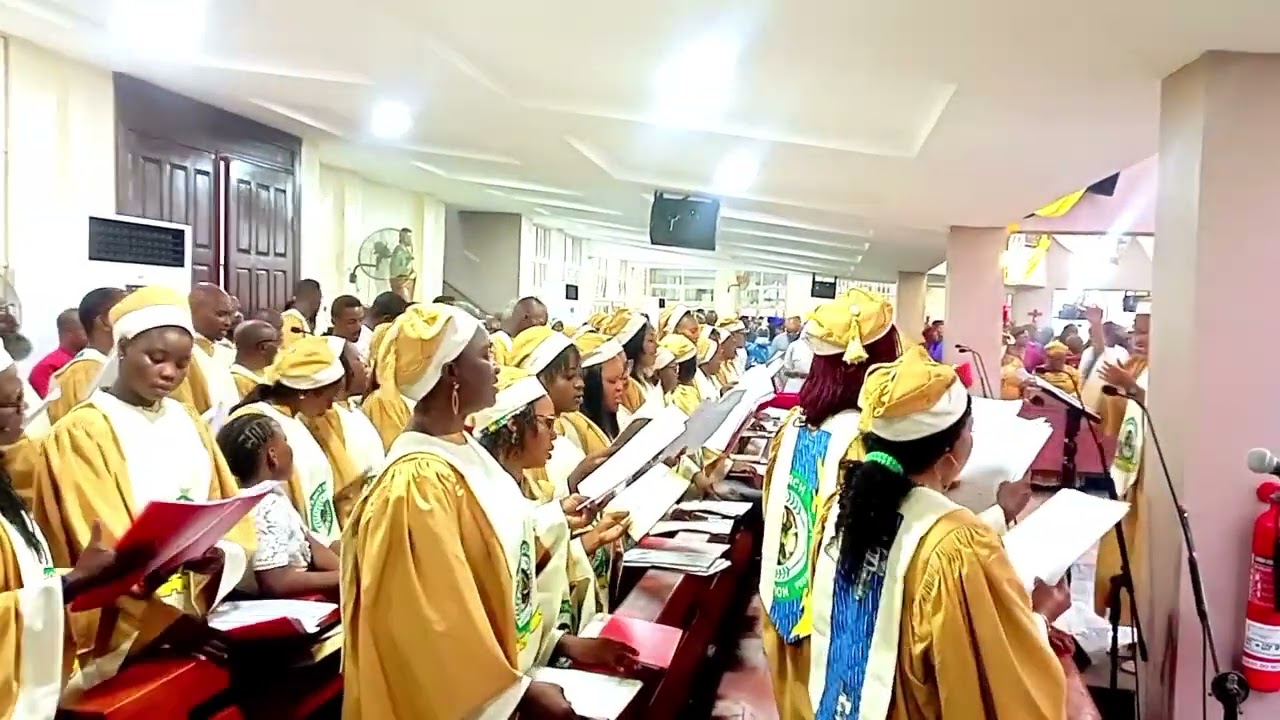 Catholic Hymn: We come to your feast _Hfcc Choir feat. John Flavian
