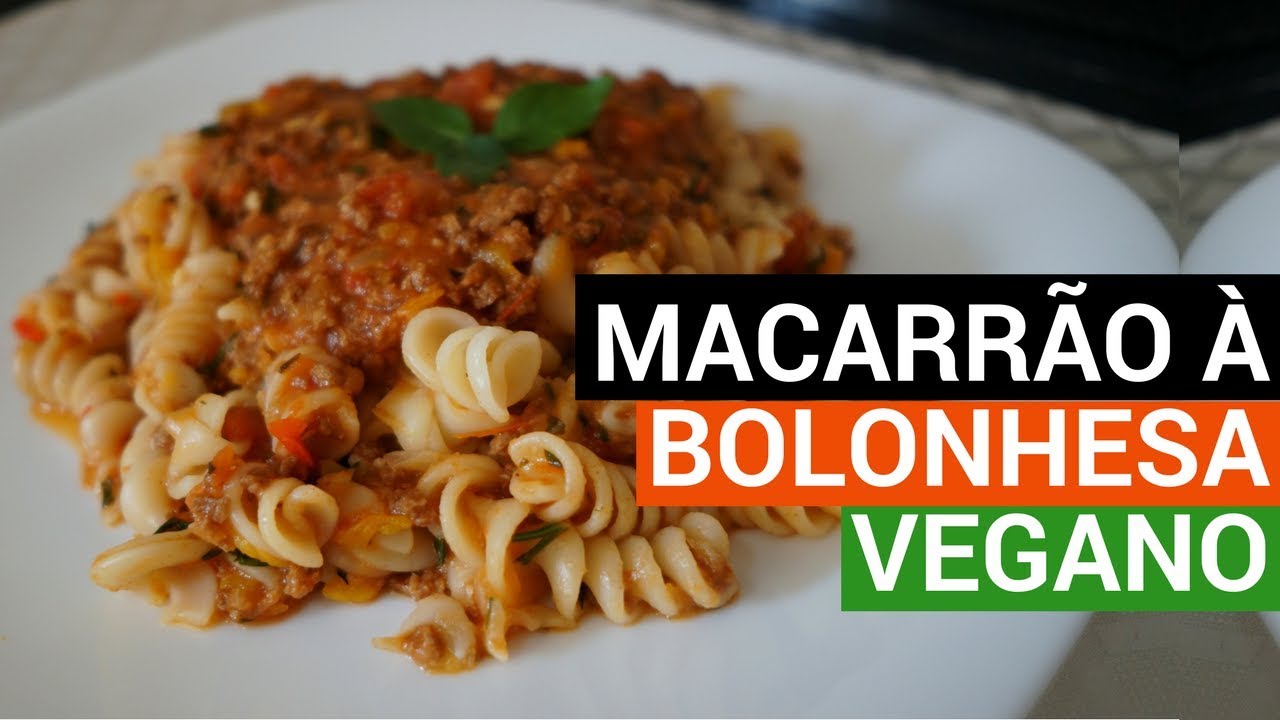Macarrão à bolonhesa Vegano | por Beta Lotti