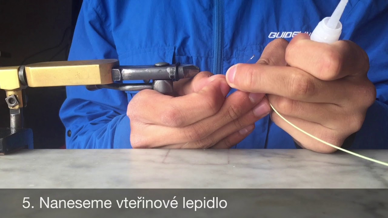 Vlepeni ujímaného návazce do muškařské šňůry