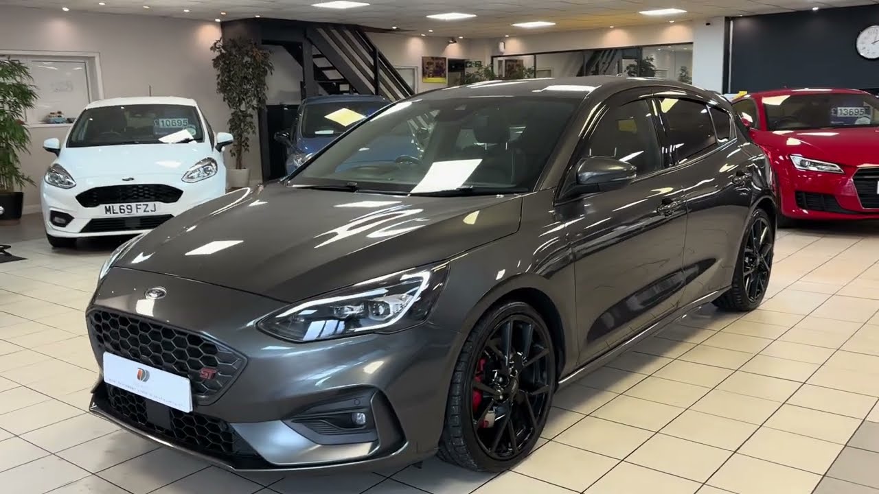 2021 Ford Focus ST – Full Walkaround & Overview