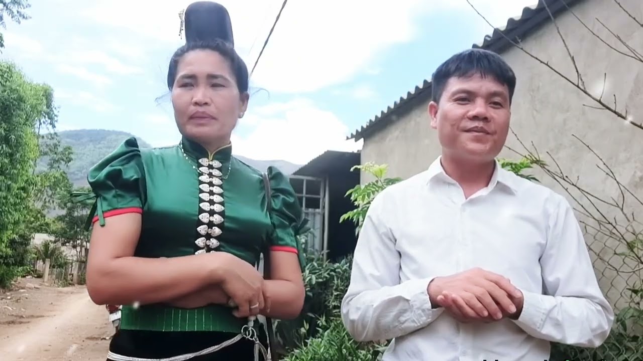 Lò Thích khắp báo sào với Lò Khiêm cực buồn