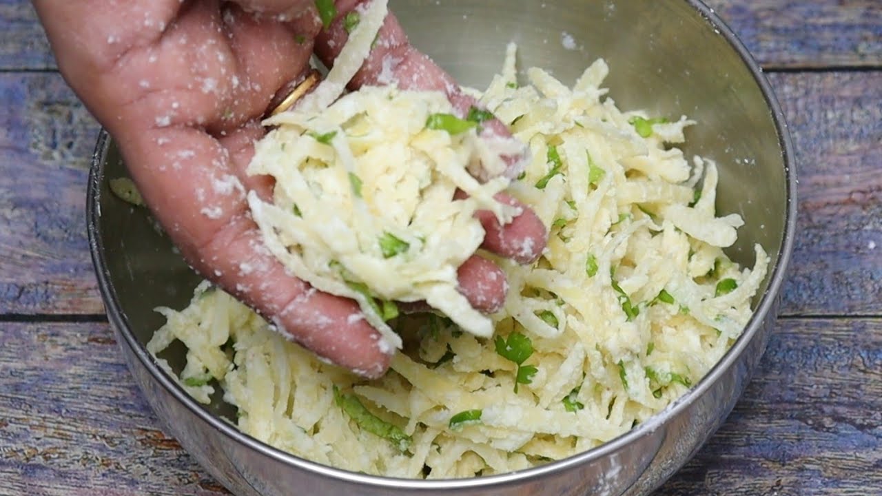 New snacks recipe | Quick Snacks recipe | Instant Snacks Recipe | Aloo Pakora | Potato Snacks