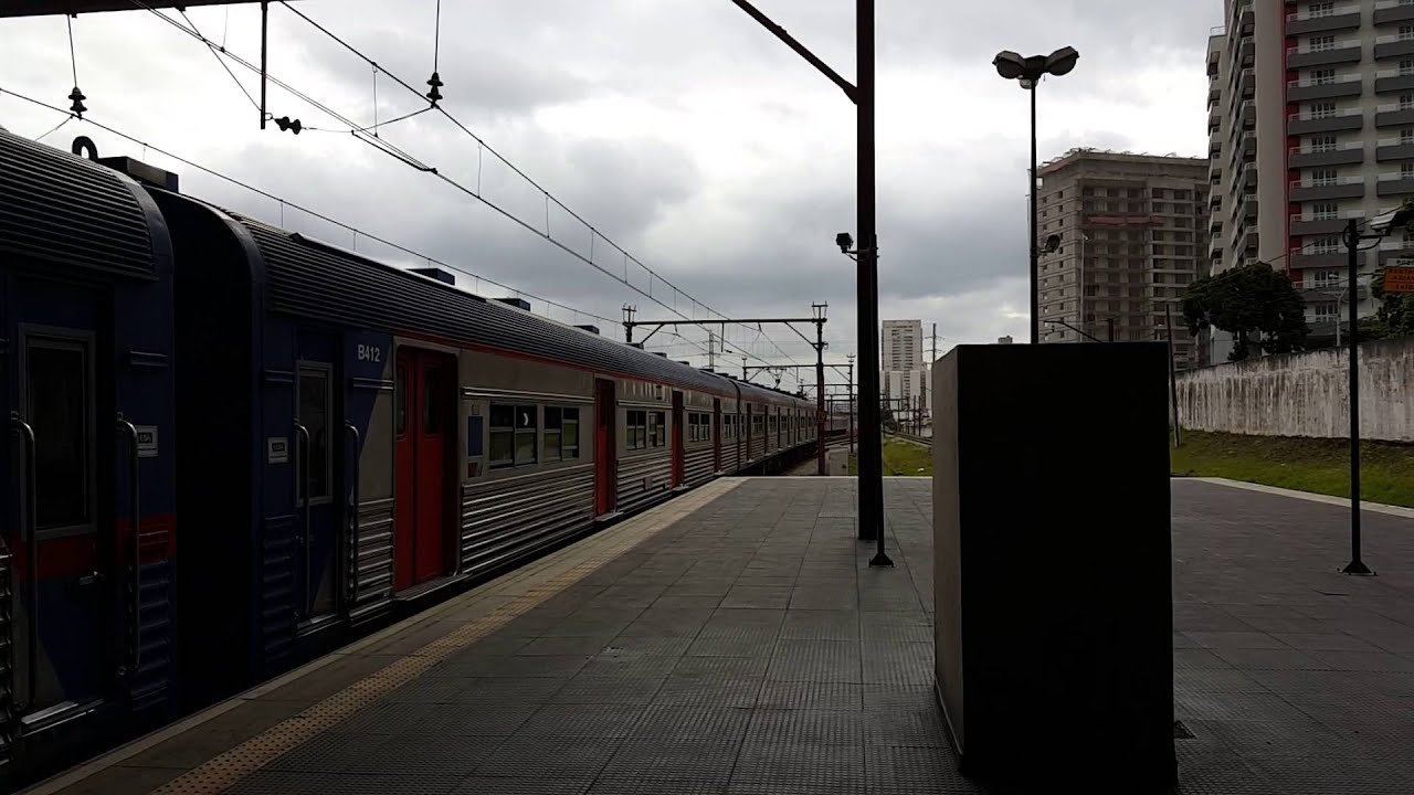 CPTM - Movimentação De Trem Da Série 1400 E Série 9000 Na Estação Tatuapé