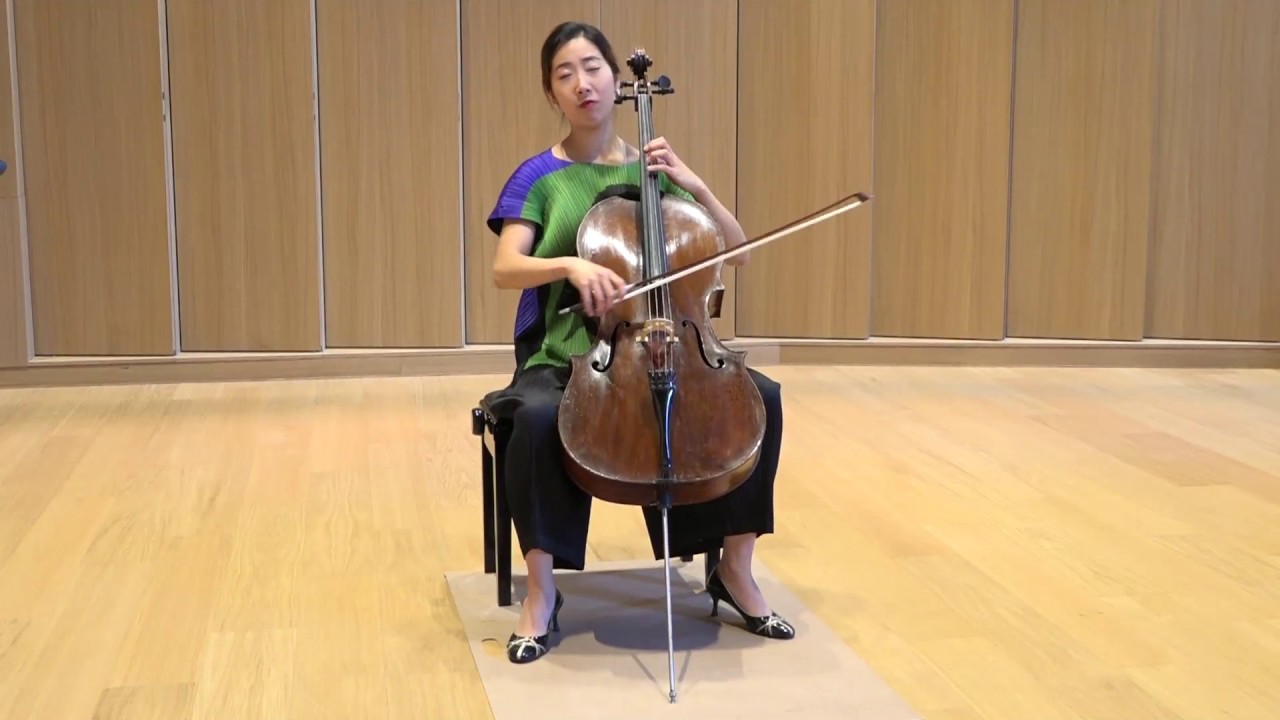 Christine Lee - Piatti Caprice No.3, Non-stop octaves!!