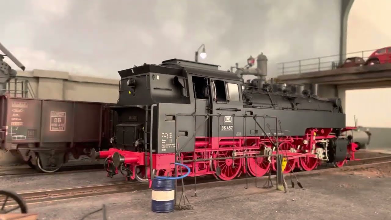 Spur1 Unterwegs M&auml;rz 2022: BR 86 457 rangiert im BW