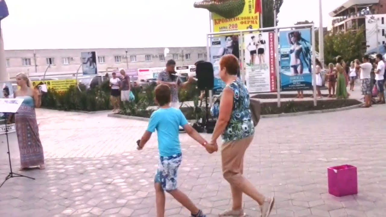 Анапа 2014 уличный скрипач