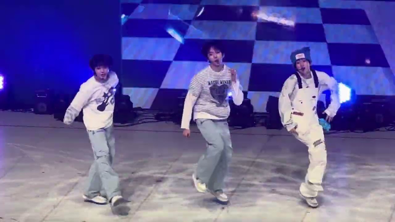 260118 KickFlip 킥플립 