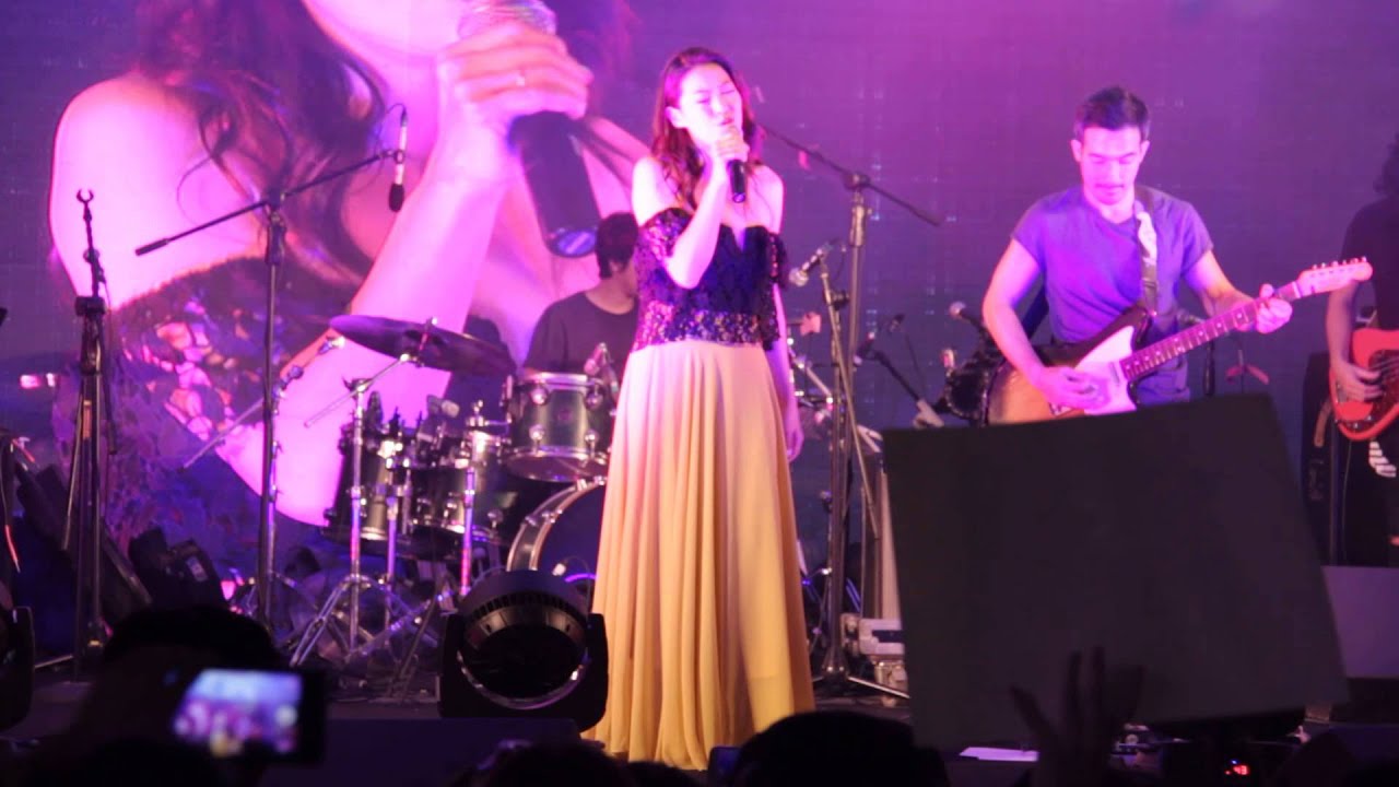 SHINE FEST - Arden Cho singing one of her original songs 