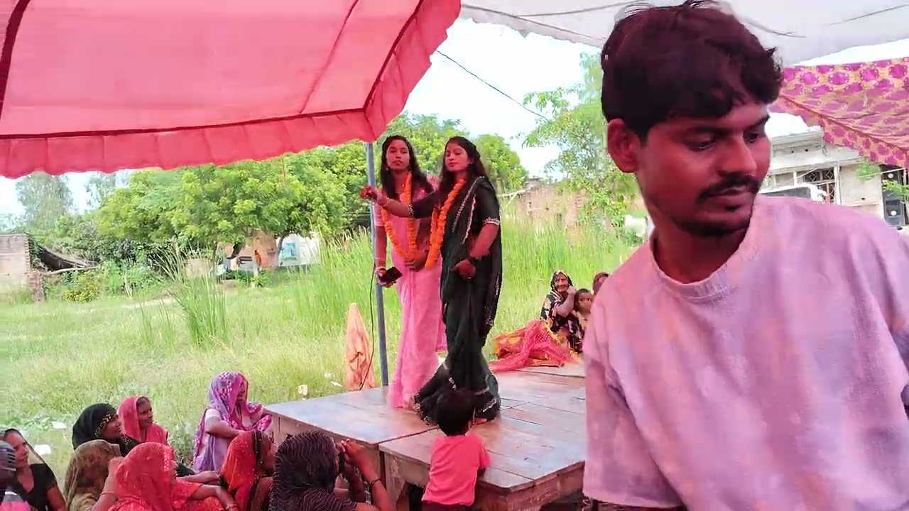 देवी मां के पंडाल में बहुत ही सुंदर डांस शालू लाजो जौनपुरिया