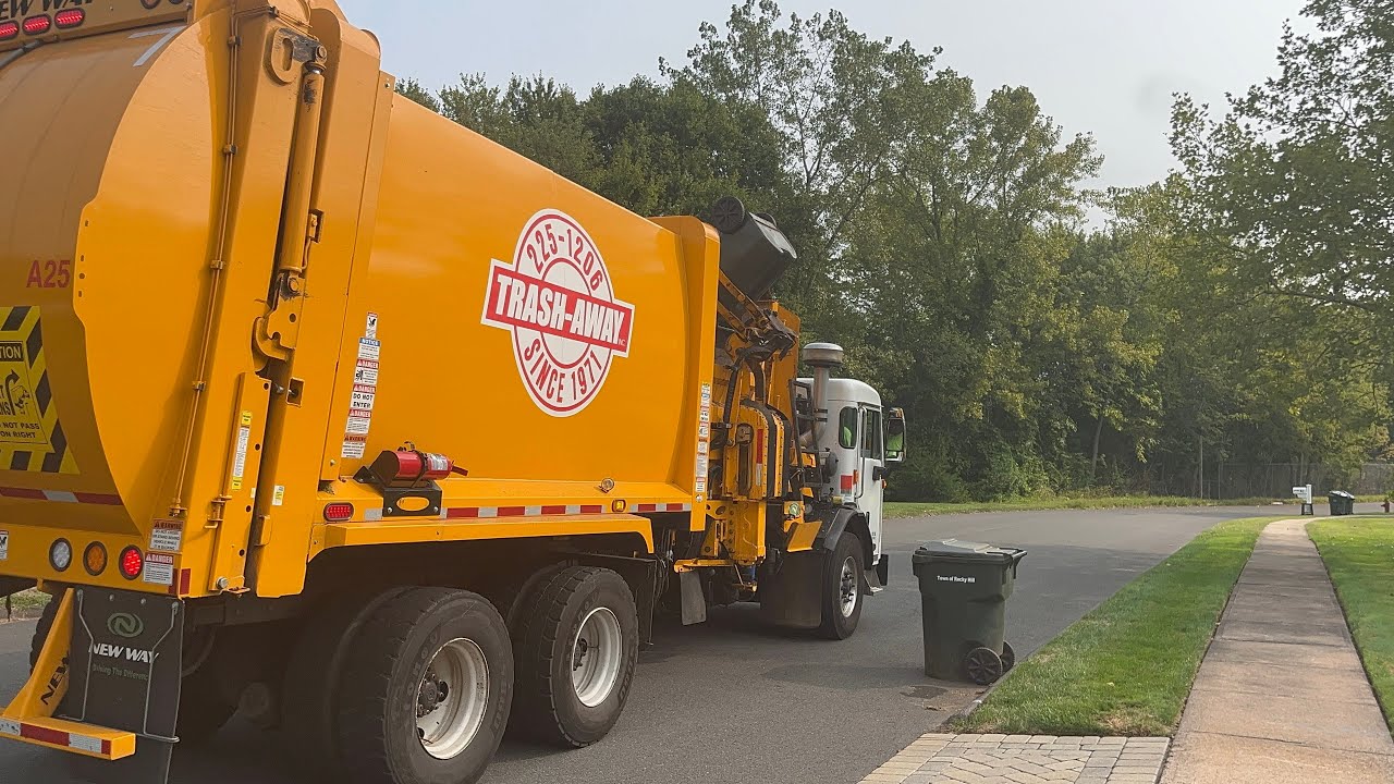 Trash-Away 520 New Way Sidewinder Whipping Lids On Saturday Morning Trash