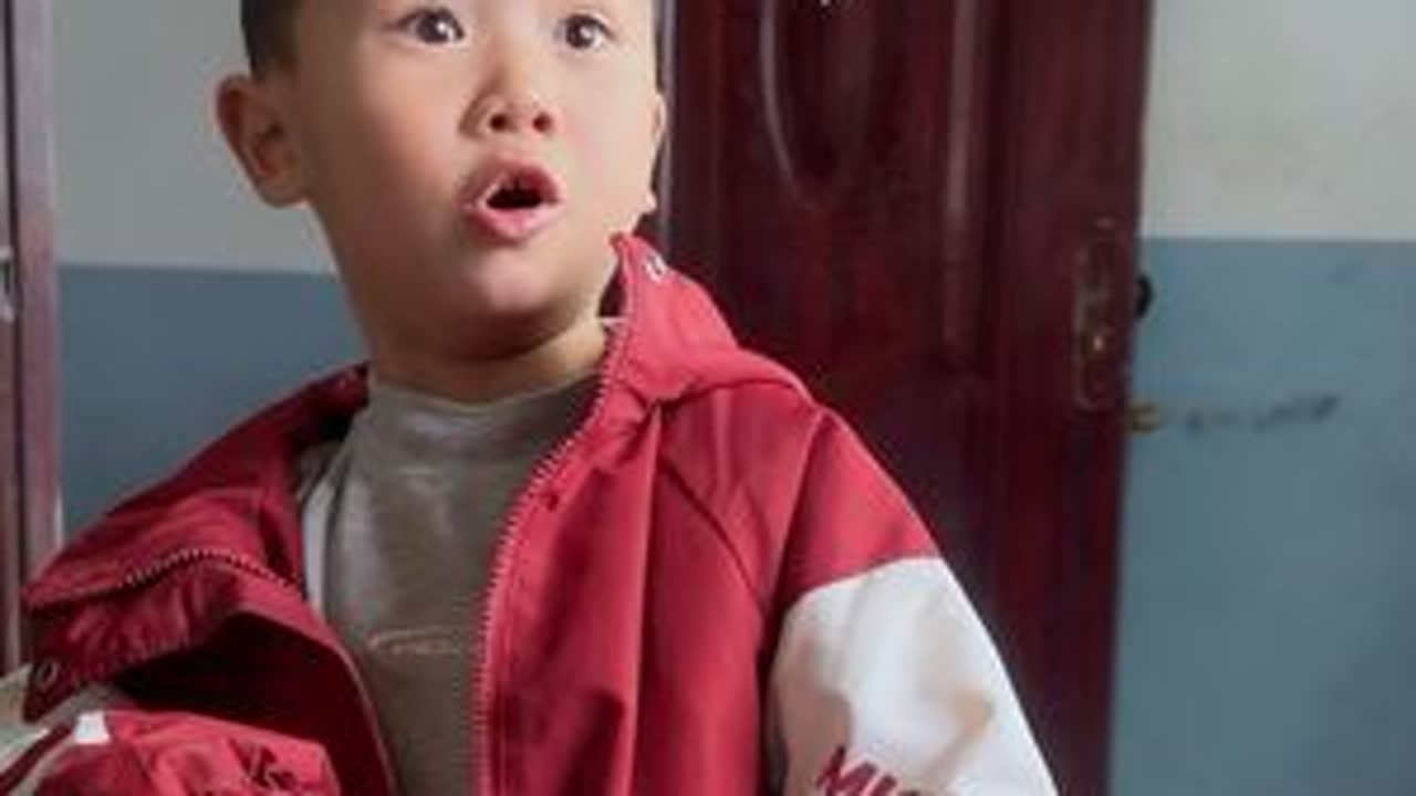 爸爸，家里的腊肉快吃完了，你什么时候回来呀……#张书睿 #我的乡村生活 #腊肉