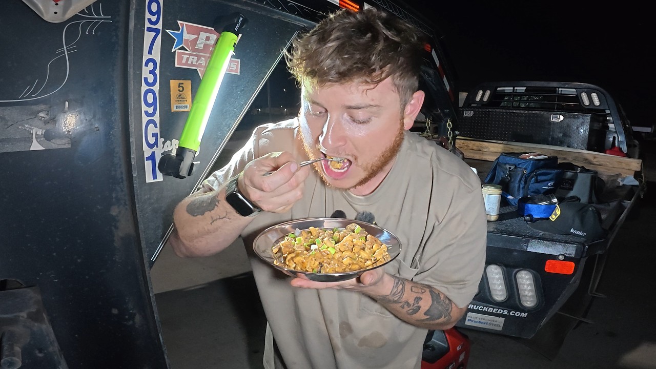 ALLIGATOR ALFREDO at the Truck Stop | HAZMAT Hotshot Trucking