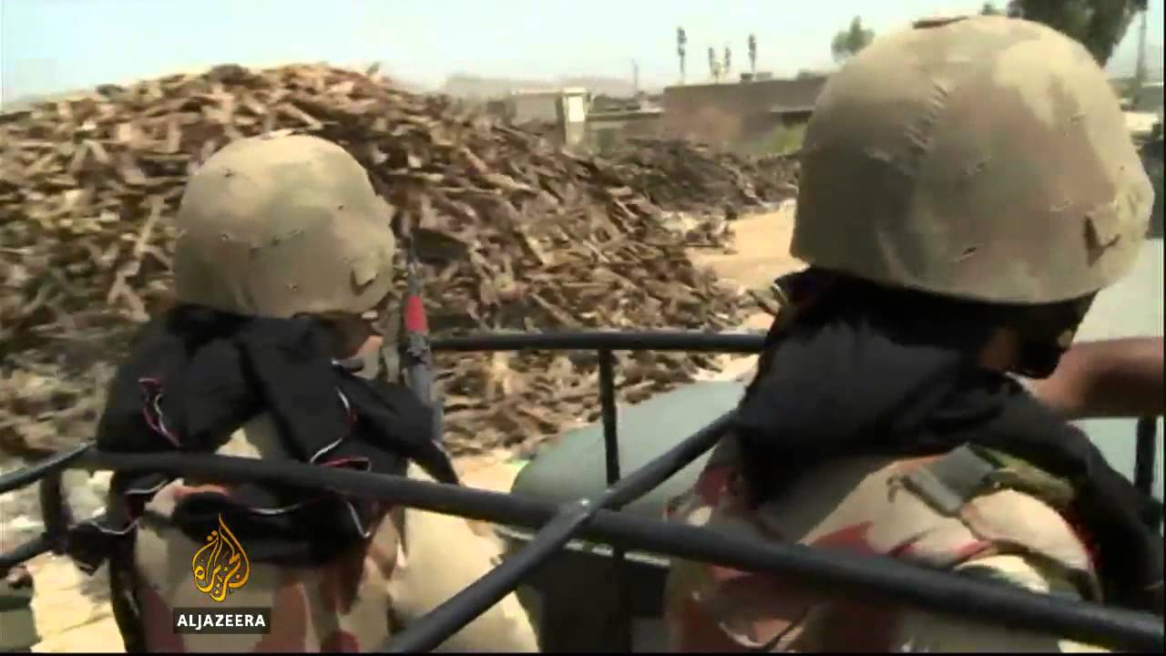 Pakistan civilians pay cost of army offensive