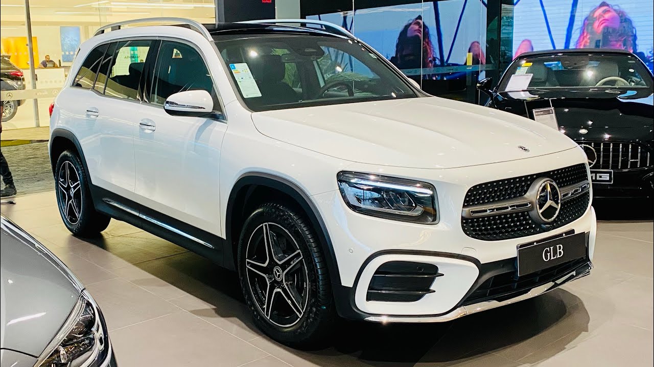 NOVA MERCEDES GLB 220 AMG LINE BRANCO POLAR 2.0 TURBO DE 190 CV EM DETALHES