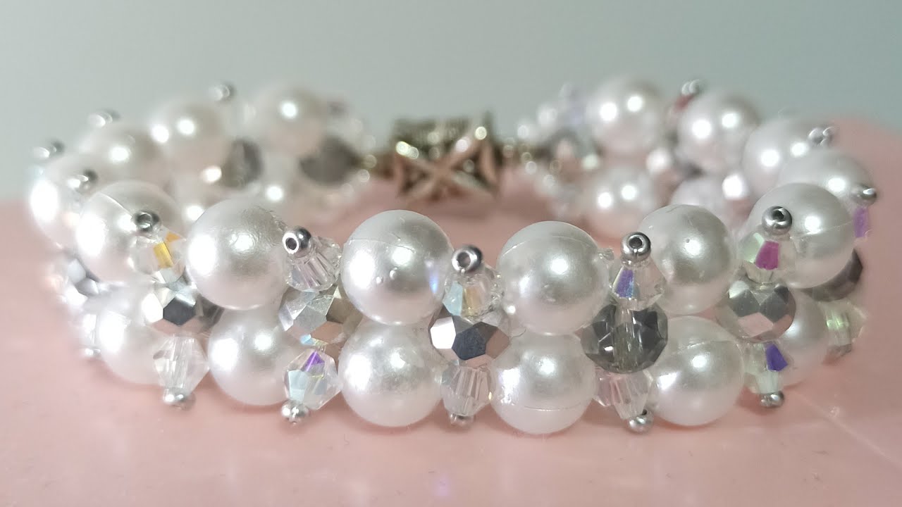 Kristal ve inci boncuklarla şık bileklik yapımı / Браслет из жемчуга и кристалла/Beaded bracelet/