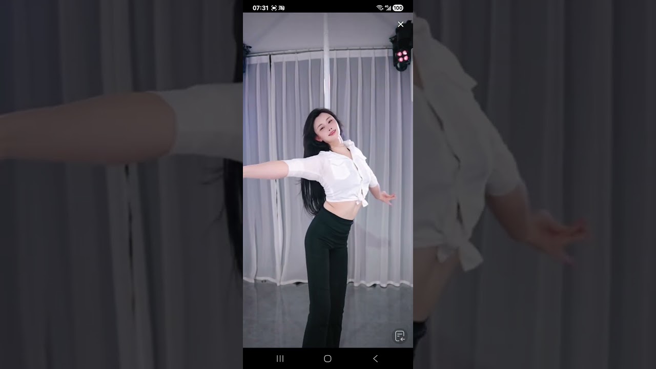 钢管舞，秀的不只是身材和力量，更是秀的技巧和魅力#dance #钢管舞