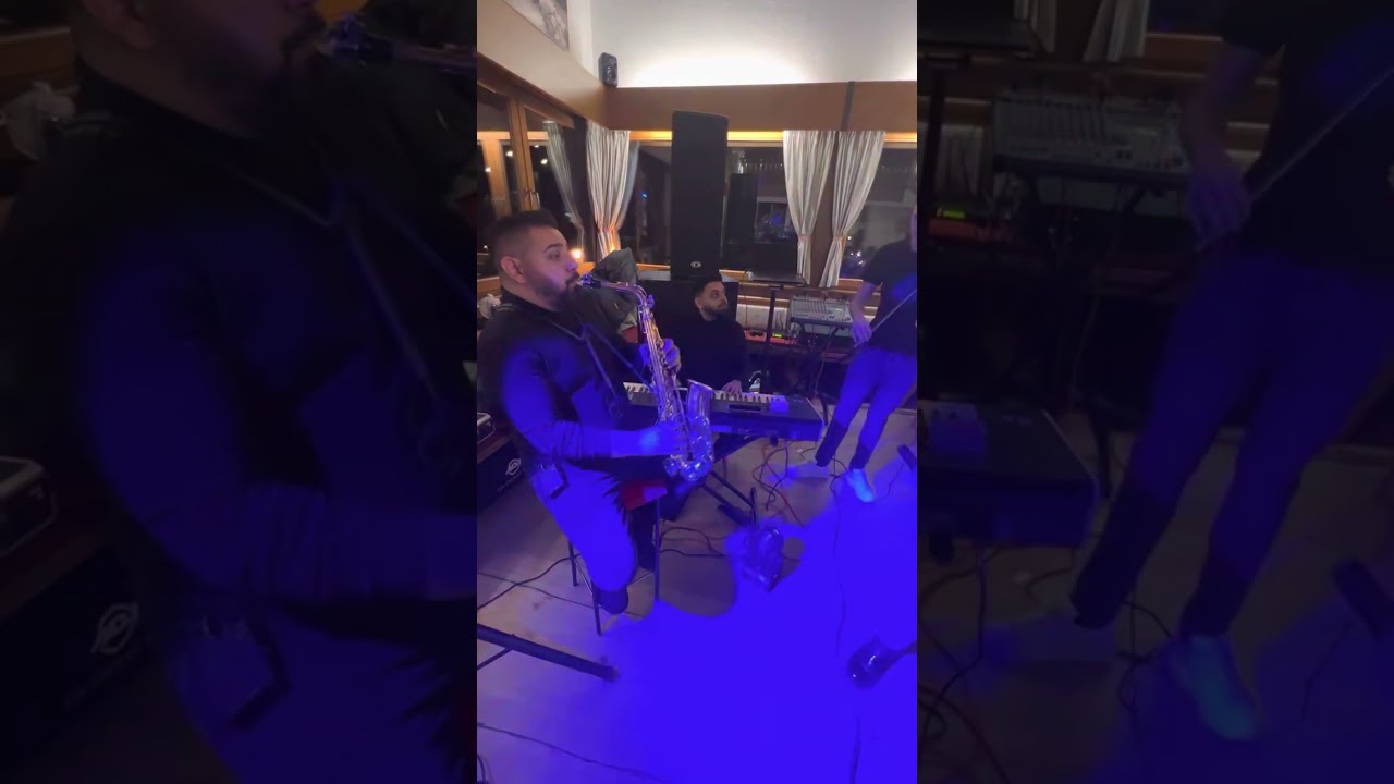 Ionut Sarbu🎤Antonio Zlatariu🎻Fratii Florea-Simi si Ionut-Colaj ascultare Live 2023