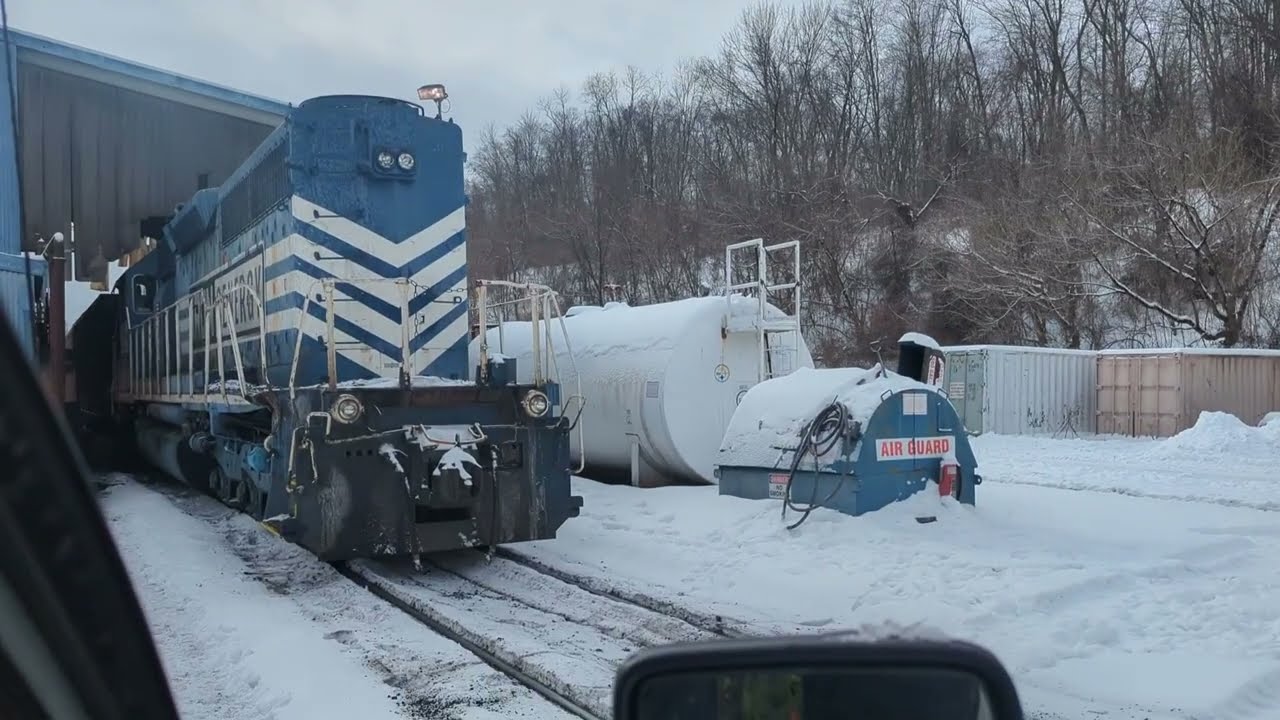 Обеспечение бесперебойной транспортировки угля и поездов в условиях низких температур.
