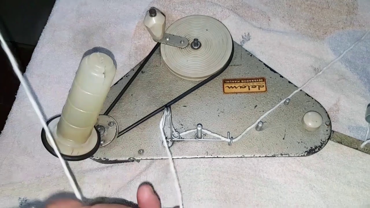 Ovillador devanador antiguo completo