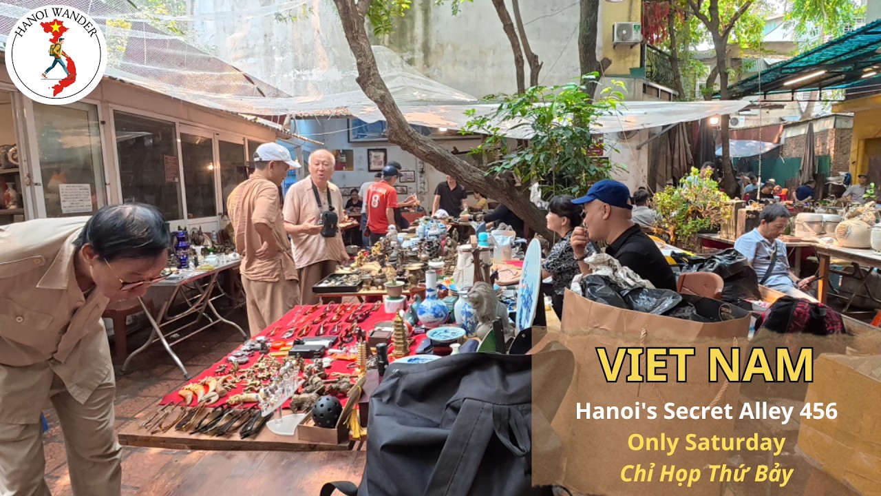 Only Happens on Saturday in Hanoi! 🇻🇳 | Inside a Tiny Alley Vintage & Antique Market